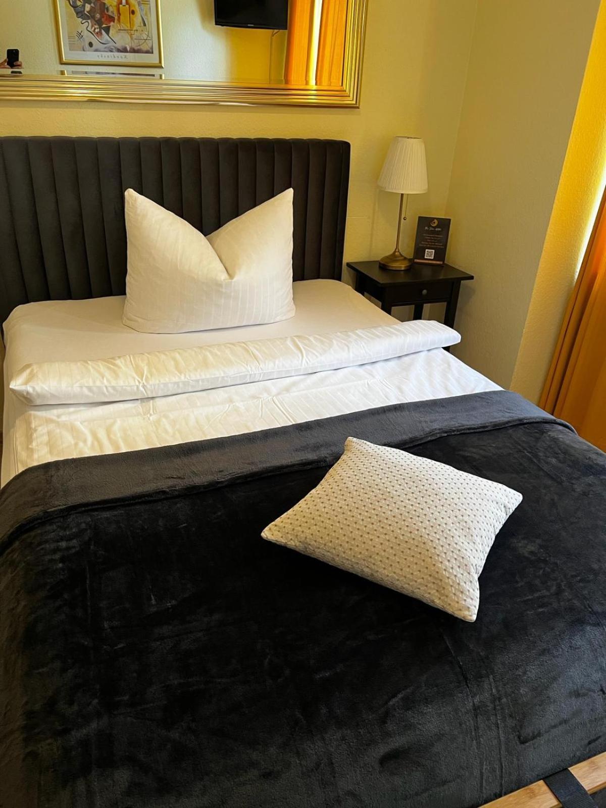The Soho Altstadt Hotel デュッセルドルフ エクステリア 写真