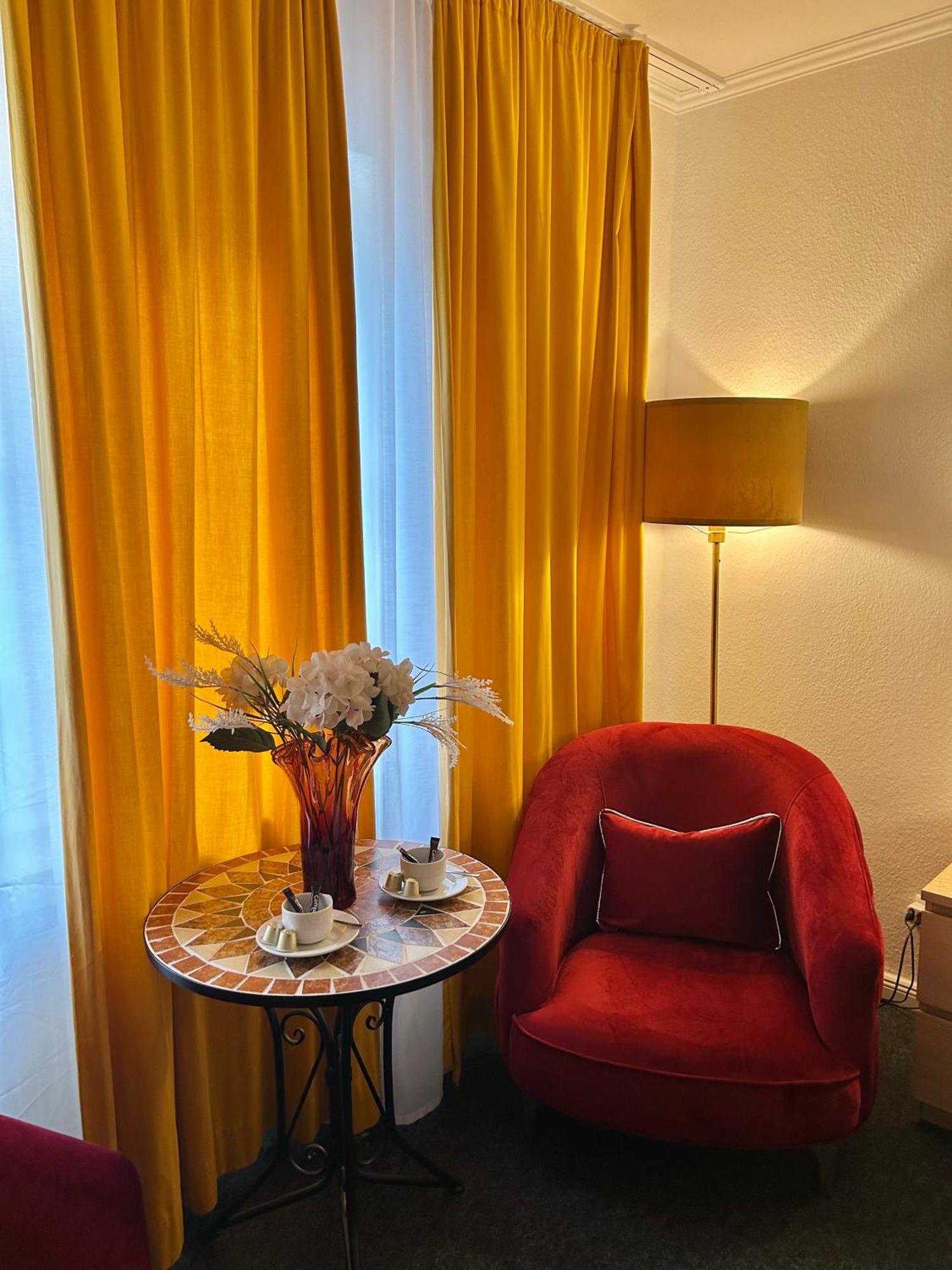 The Soho Altstadt Hotel デュッセルドルフ エクステリア 写真