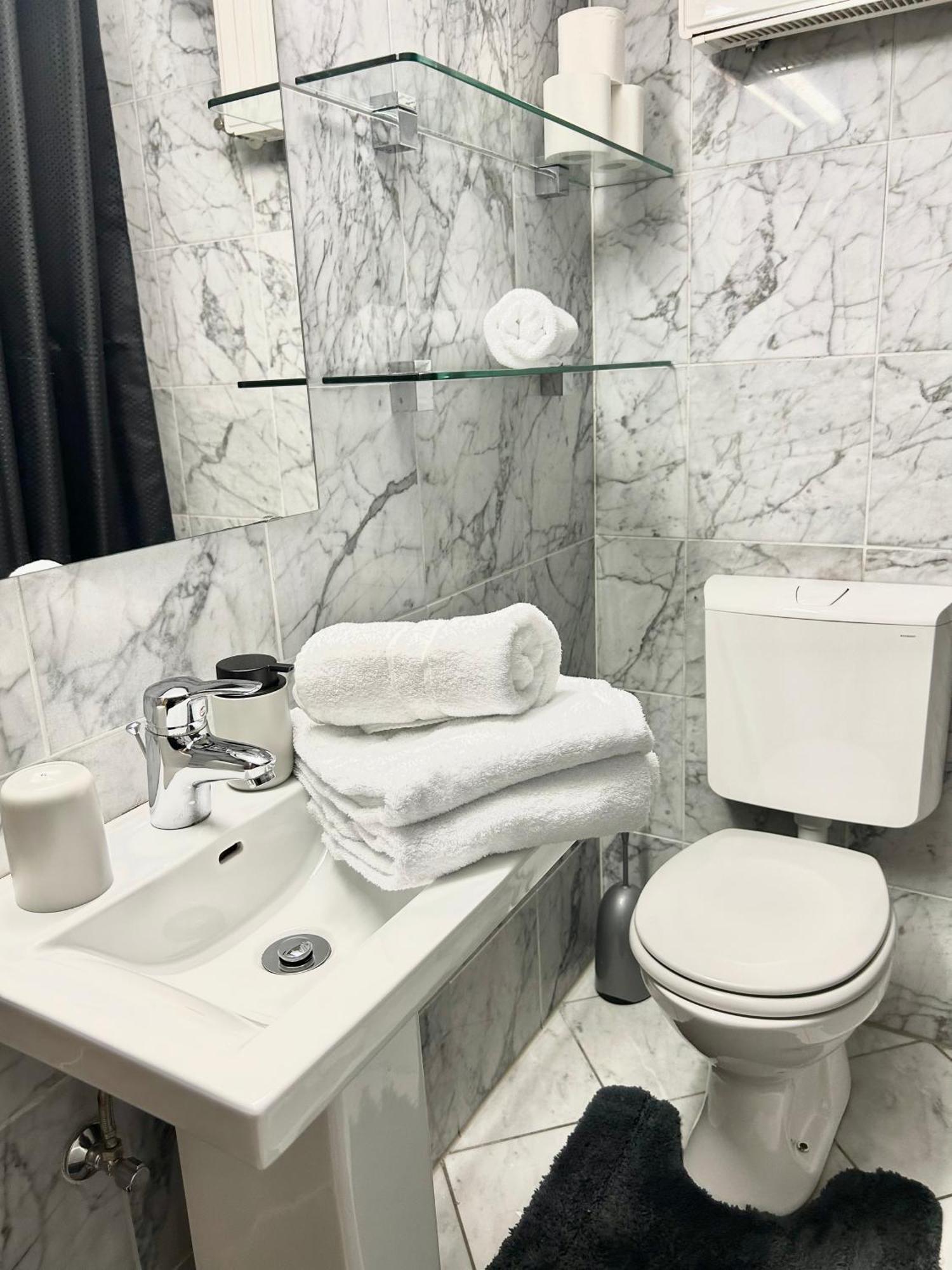 The Soho Altstadt Hotel デュッセルドルフ エクステリア 写真